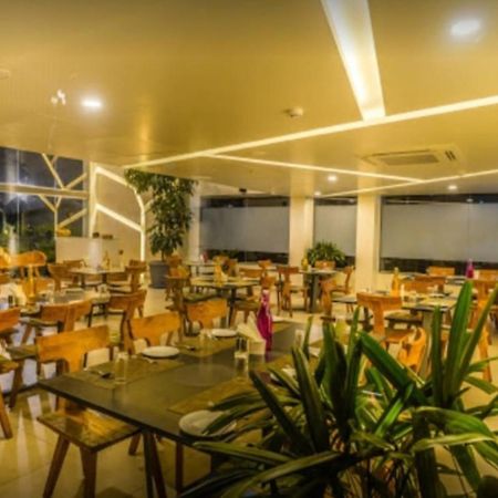 Elite Boutique Hotel Satara Bagian luar foto