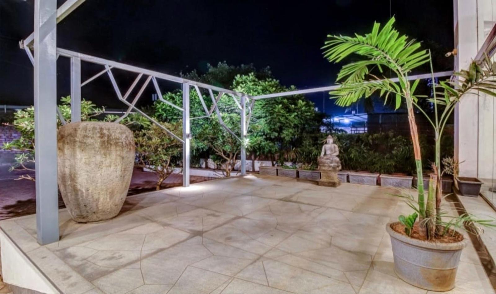 Elite Boutique Hotel Satara Bagian luar foto